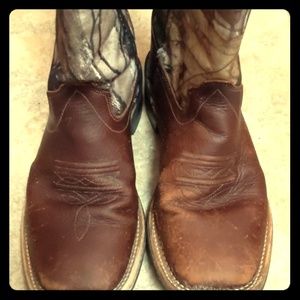 Boys camo cowboy boots